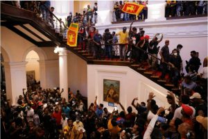 دفتر نخست وزیر سریلانکا: رئیس جمهور فرار کرده است
